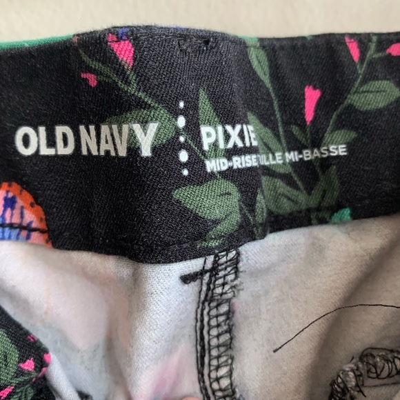 Floral Pixie Pants - Picture 3 of 6